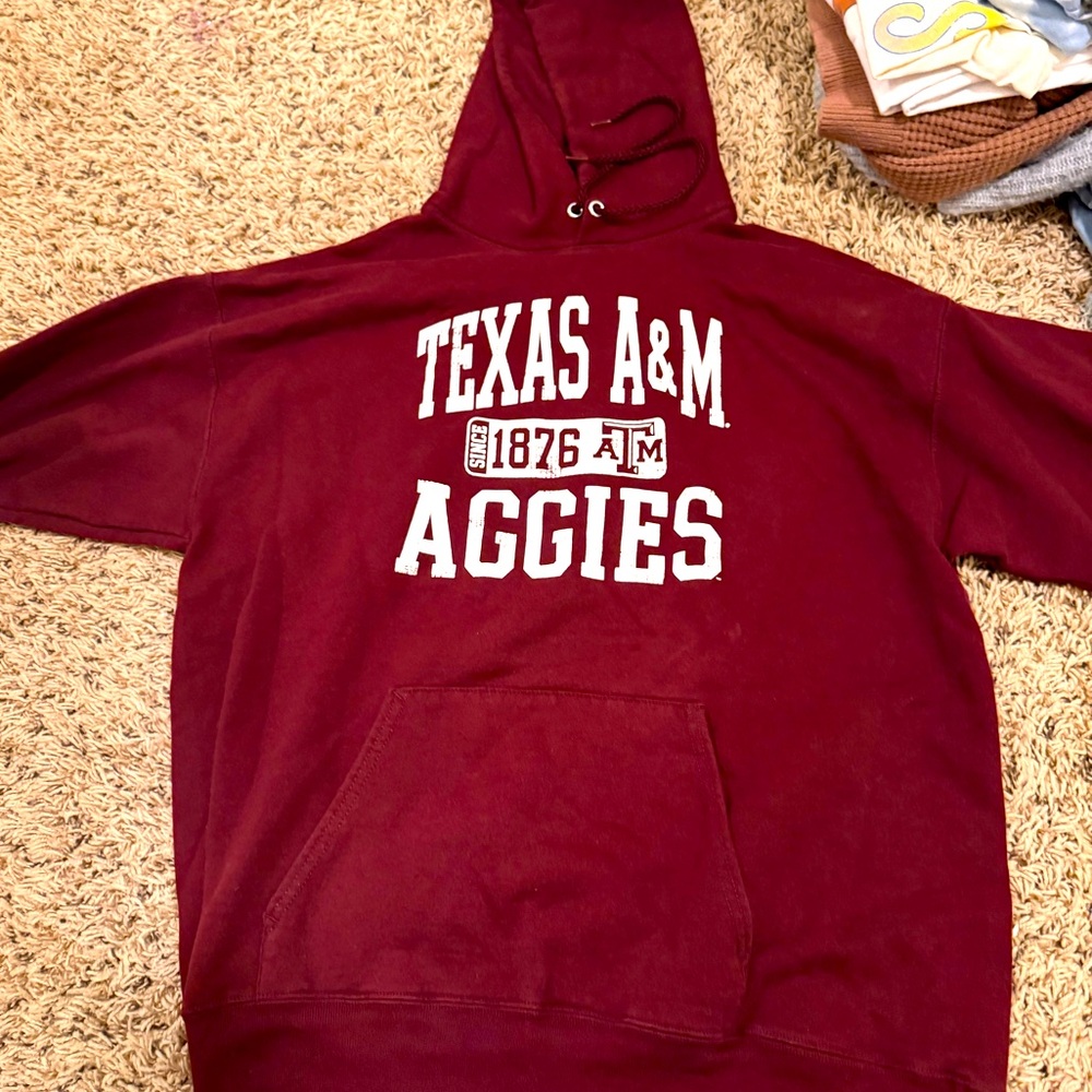 Medium aggies hoodie